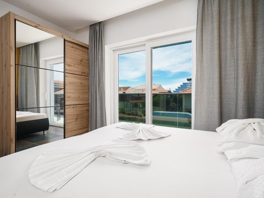 Luxury Apartments-La Dino Maky Vodice Rum bild